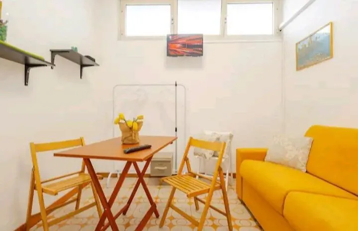 Tiny House Taormina Mare With Sofa Bed - Mini Stanza Taormina Mare Con Divano Letto